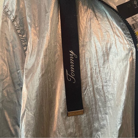 Tommy Hilfiger Silver Windbreaker Hooded Jacket - Picture 5 of 11